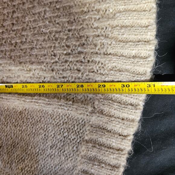 Kaisely Cream Knit Wool Blend Sweater Size L Pull Over Romantic Feminine Staple - Picture 8 of 8